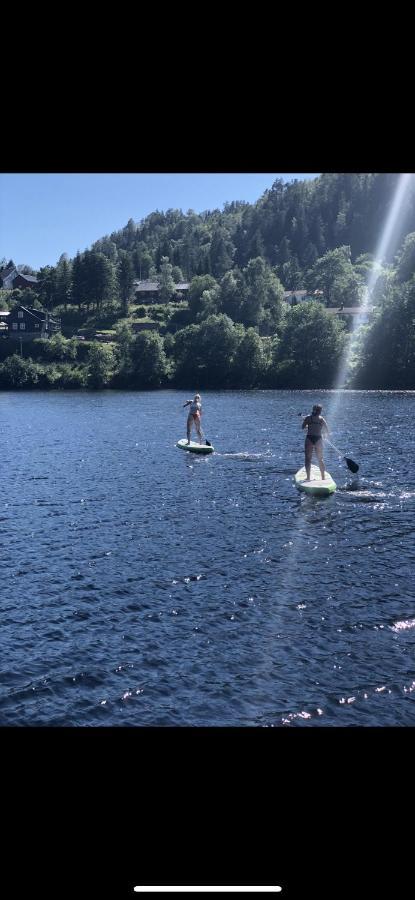 פורסגרון Glamping On Idyllic Lake, Paddle Boards & Rowboat מראה חיצוני תמונה