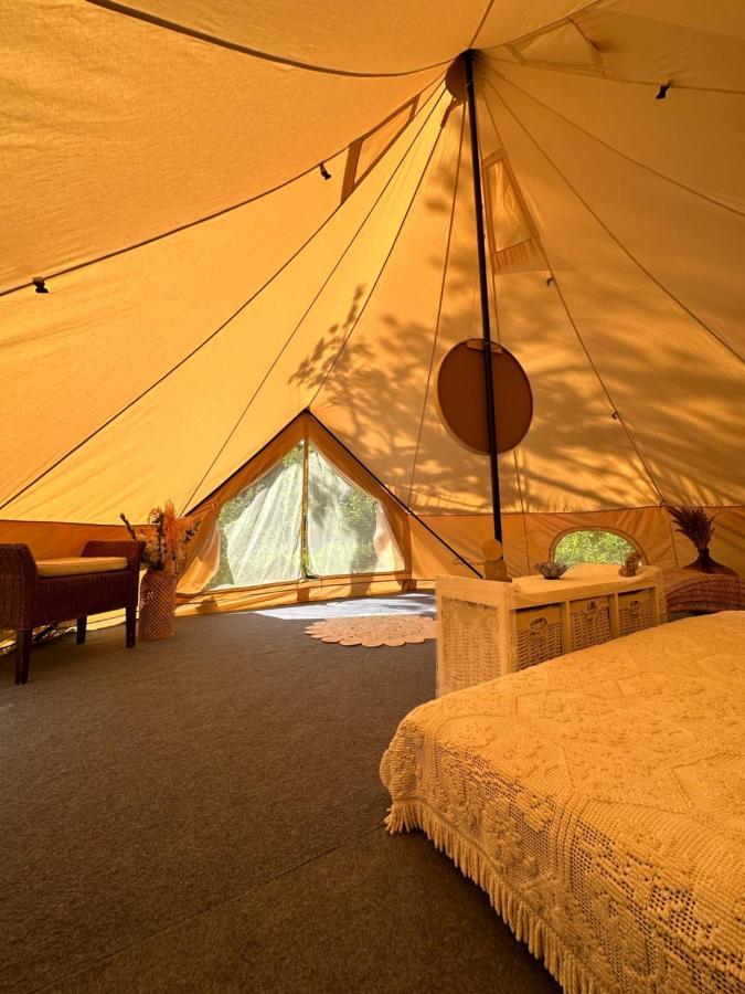 פורסגרון Glamping On Idyllic Lake, Paddle Boards & Rowboat מראה חיצוני תמונה