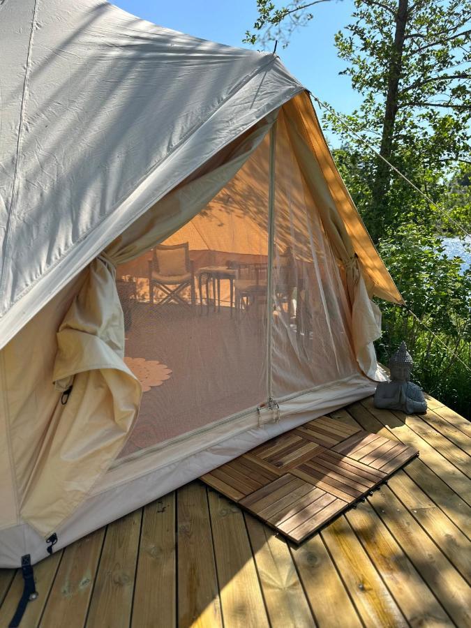 פורסגרון Glamping On Idyllic Lake, Paddle Boards & Rowboat מראה חיצוני תמונה
