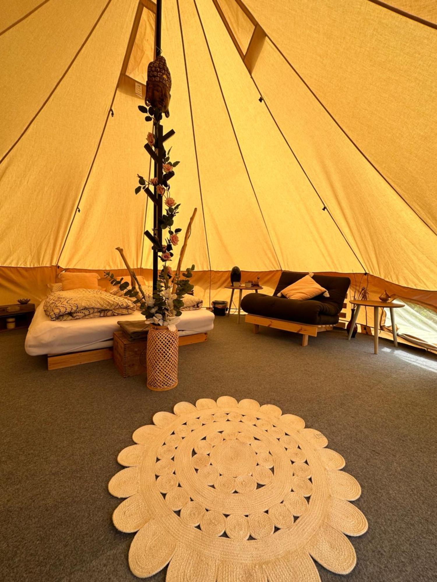 פורסגרון Glamping On Idyllic Lake, Paddle Boards & Rowboat מראה חיצוני תמונה
